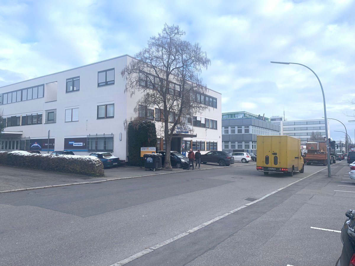 Bürofläche zur Miete provisionsfrei 10 € ab 150 m²<br/>Teilbarkeit Fellbach - Kernstadt Fellbach 70736