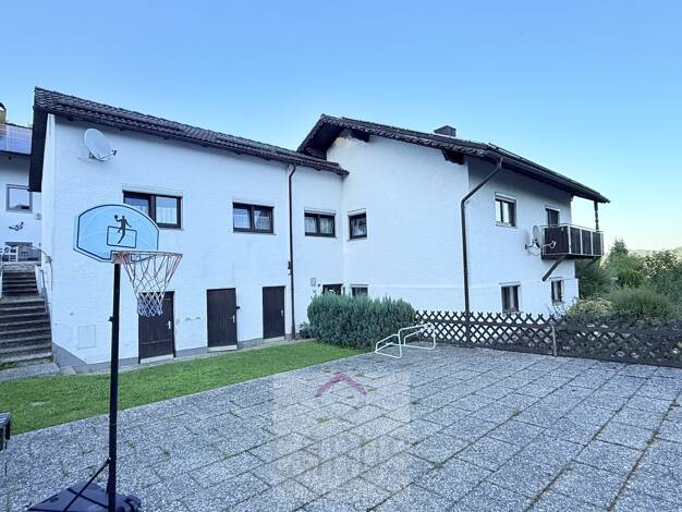 Einfamilienhaus zum Kauf 287.000 € 10 Zimmer 200 m² 668 m² Grundstück Deggendorf 94469