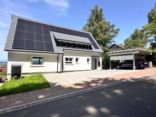 Wohnung zum Kauf - Erstbezug 840.000 € 3 Zimmer 1. Geschoss frei ab sofort Merzhausen 79249