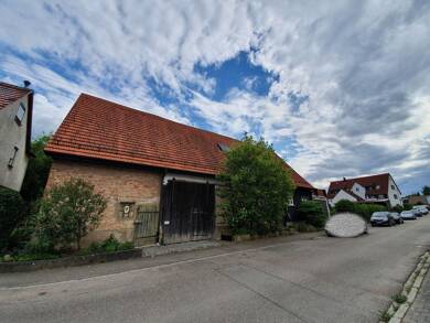 Haus zum Kauf 200.000 € 11 Zimmer 329 m² 251 m² Grundstück Schwabstraße 6 Ilsfeld Ilsfeld 74360