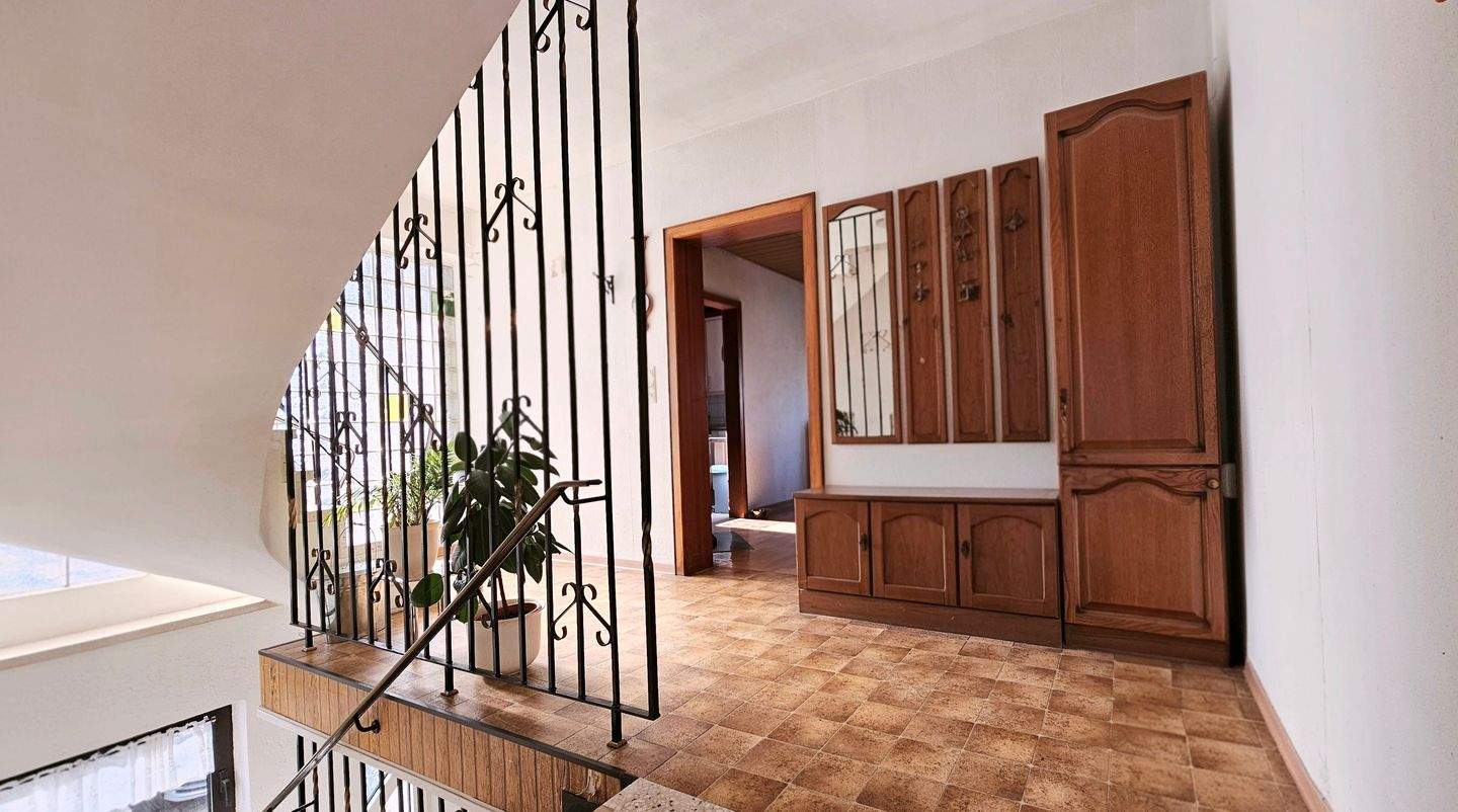 Immobilie in Schauren - Großzügig Wohnen mit ausreichend Platz in ruhiger sonniger Lage im Hunsrück - Bild 4