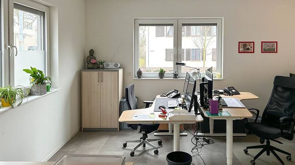 Büro zur Miete 2.700 € 300 m² Bürofläche Northeim 37154