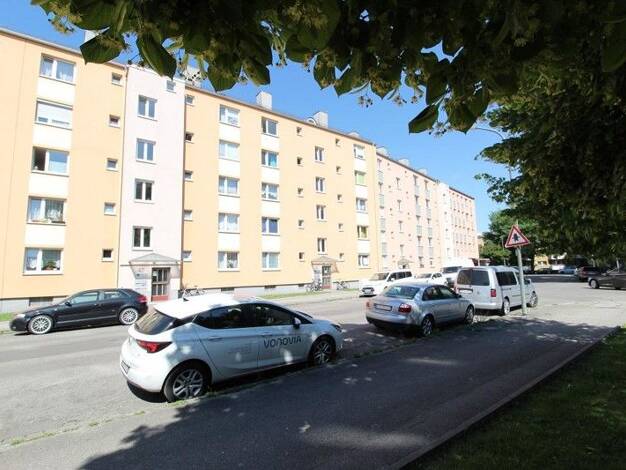 Wohnung zur Miete 588 € 2 Zimmer 46,1 m² 3. Geschoss frei ab 09.11.2026 Elisabethstraße 49 Lechhausen Augsburg 86167