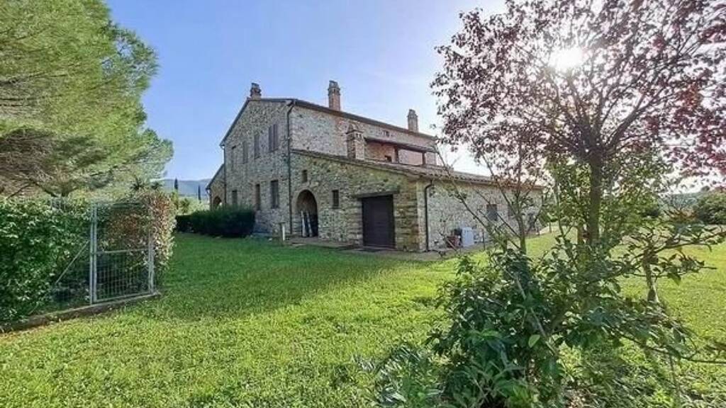 Einfamilienhaus zum Kauf 1.300.000 € 8 Zimmer 330 m² 70.000 m² Grundstück Follonica 0000