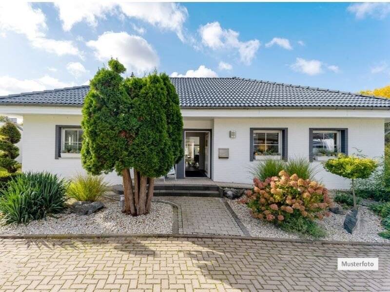 Haus zum Kauf provisionsfrei 193.000 € 174 m²<br/>Wohnfläche 405 m²<br/>Grundstück Frankenstein Frankenstein 67468