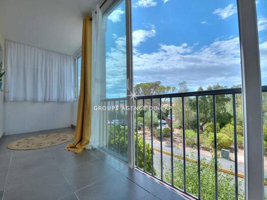 Wohnung zum Kauf 239.000 € 71 m² Arènes Saint-Raphaël 83700