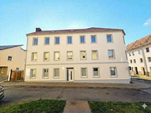 Mehrfamilienhaus zum Kauf 369.000 € 14 Zimmer 393,5 m² 344 m² Grundstück Aschersleben 06449