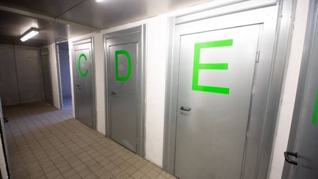 Werkstatt zur Miete 900 € 100 m² Lagerfläche teilbar von 10 m² bis 350 m² Ernst Heinkel Ring 18 Hohenbrunn 85662