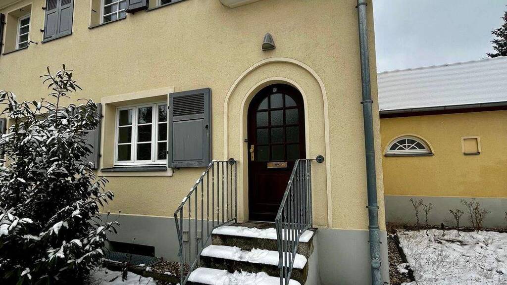 Reihenmittelhaus zur Miete 607 € 3 Zimmer 60,7 m² 70 m² Grundstück Golpaer Straße 92 Zschornewitz Gräfenhainichen 06772