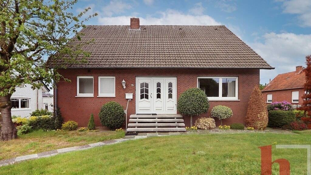 Einfamilienhaus zum Kauf 359.000 € 6 Zimmer 206 m² 919 m² Grundstück Lohne 49393