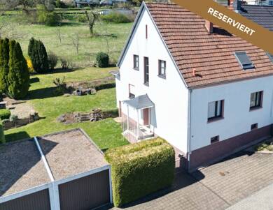 Doppelhaushälfte zum Kauf provisionsfrei 259.000 € 8 Zimmer 130 m² 683 m² Grundstück Ommersheim Mandelbachtal / Ommersheim 66399