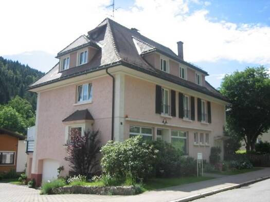 Wohnung zur Miete 800 € 4,5 Zimmer 100 m² frei ab sofort St Blasien St. Blasien 79837