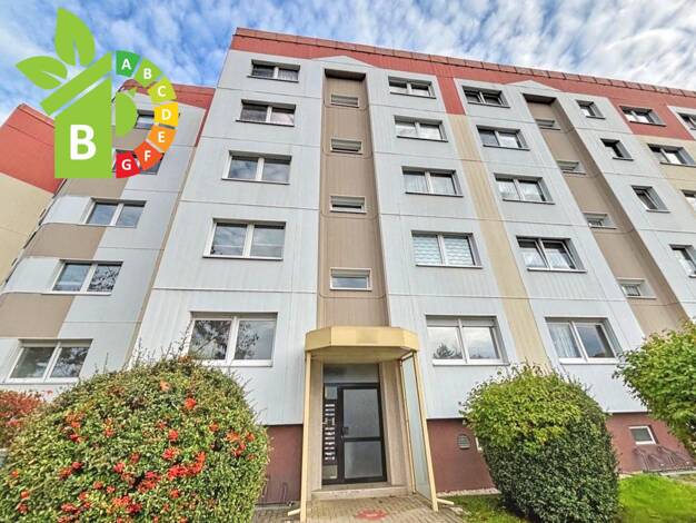 Wohnung zum Kauf 49.999 € 3 Zimmer 76,5 m² Limbach-Oberfrohna Limbach-Oberfrohna 09212