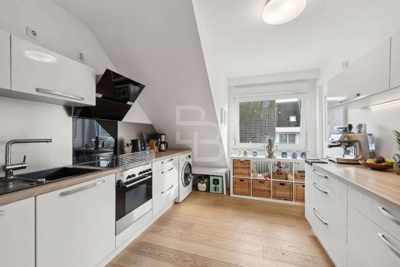 Wohnung zum Kauf 349.000 € 3 Zimmer 88 m² 4. Geschoss Buchheim Köln 51067