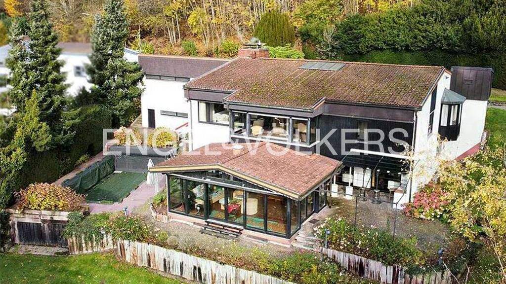 Villa zum Kauf 585.000 € 9 Zimmer 377 m² 2.074 m² Grundstück Westerburg 56457