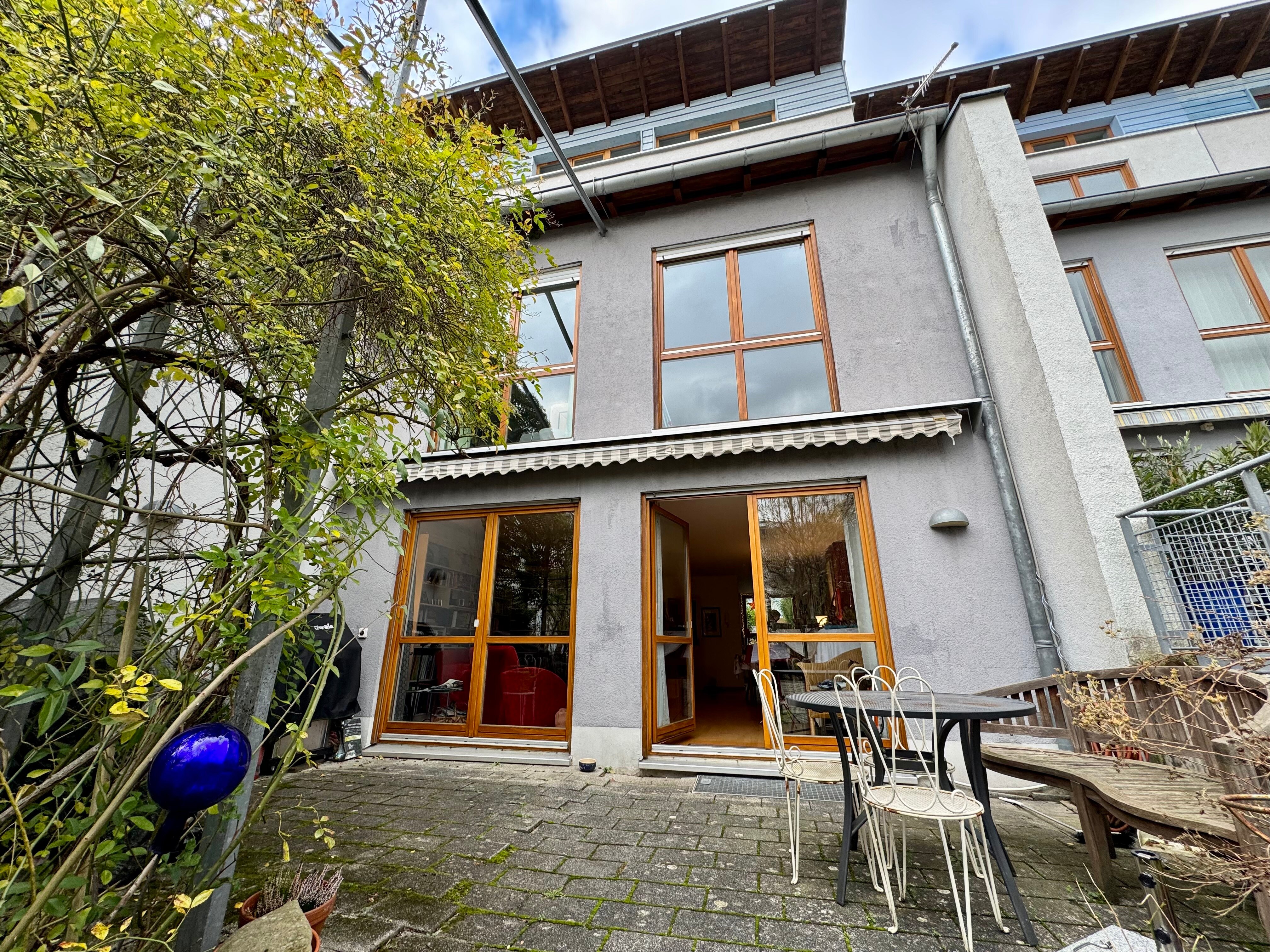 Haus zum Kauf 689.000 € 5 Zimmer 161,2 m²<br/>Wohnfläche 209 m²<br/>Grundstück 01.07.2025<br/>Verfügbarkeit Langen 5 Langen 63225