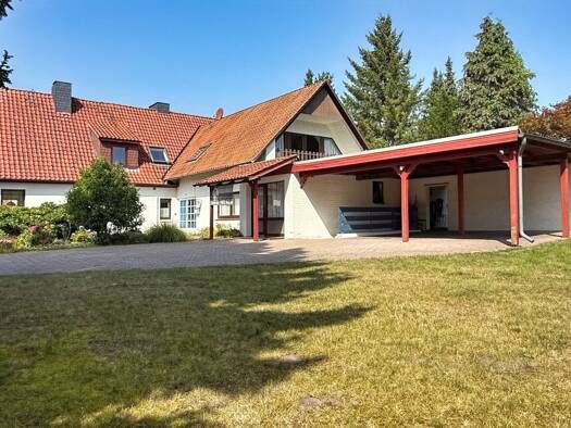 Einfamilienhaus zum Kauf 329.000 € 10 Zimmer 320 m² 1.647 m² Grundstück Winsen 29308
