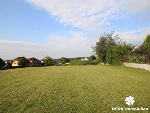 Grundstück zum Kauf 298.000 € 703 m² Grundstück Altenstadt Altenstadt 63674