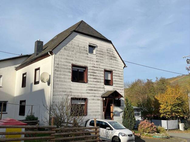 Einfamilienhaus zum Kauf 219.000 € 5 Zimmer 110 m² 324 m² Grundstück Dhron Neumagen-Dhron 54347