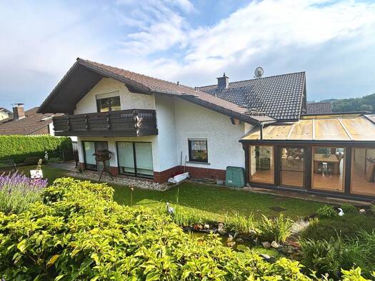 Mehrfamilienhaus zum Kauf 320.000 € 14 Zimmer 240 m² 742 m² Grundstück Heigenbrücken Heigenbrücken 63869