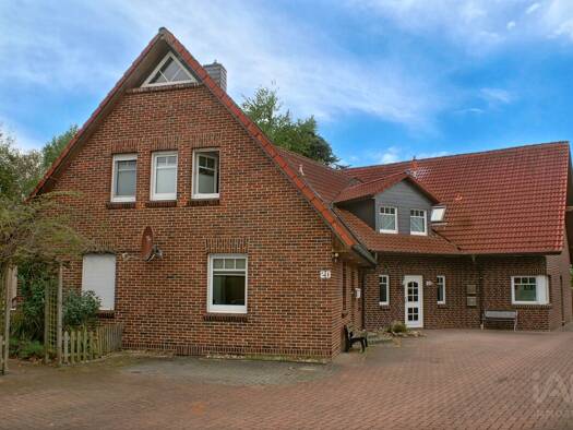 Reihenendhaus zum Kauf 200.800 € 6 Zimmer 142,5 m² frei ab sofort Portsloge Edewecht 26188