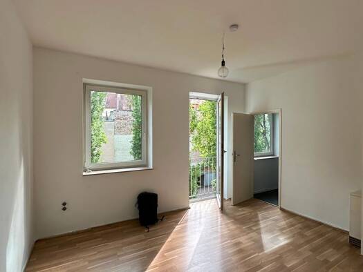 Wohnung zur Miete 480 € 1 Zimmer 24 m² Geschoss 2/5 frei ab 01.09.2026 Rennweg Weiterer Innenstadtgürtel West / Nord / Ost 90489