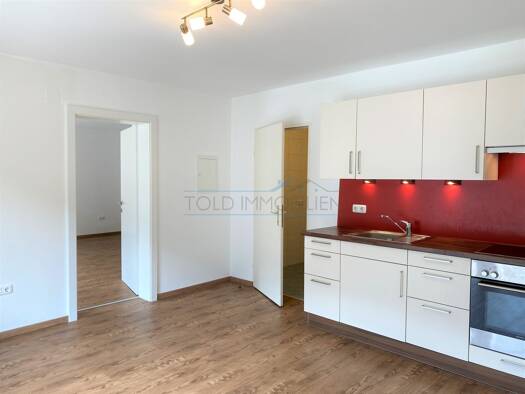 WG-Zimmer zur Miete 10,04 € 3 Zimmer 82 m² frei ab 01.06.2026 Oberlienz 9903