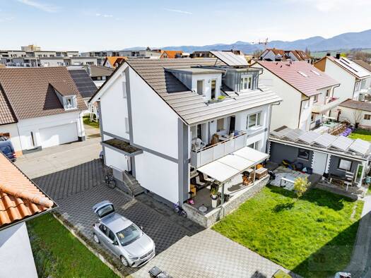 Mehrfamilienhaus zum Kauf 785.000 € 11 Zimmer 270 m² 360 m² Grundstück Neuenburg Neuenburg am Rhein 79395