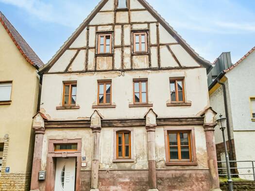 Einfamilienhaus zum Kauf 129.000 € 6 Zimmer 160 m² 87 m² Grundstück Gemünden Gemünden am Main 97737