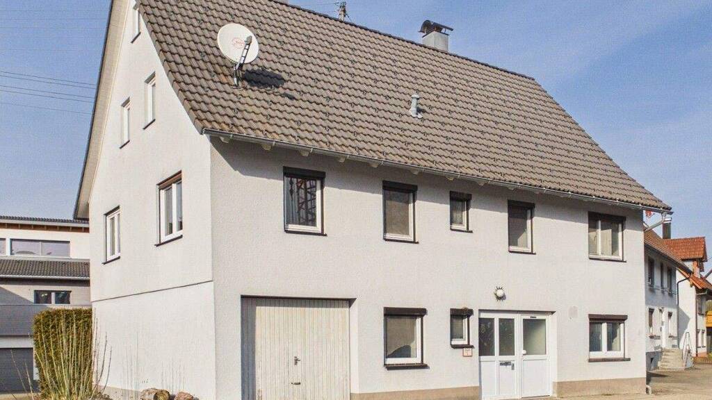 Einfamilienhaus zum Kauf 169.000 € 4 Zimmer 153 m² 224 m² Grundstück Seedorf Dunningen 78655