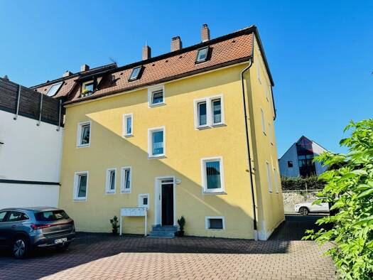 Haus zum Kauf 589.000 € 8 Zimmer 245 m² 560 m² Grundstück Amberg 92224