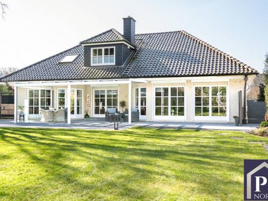 Einfamilienhaus zum Kauf provisionsfrei 1.375.000 € 5 Zimmer 207 m² 1.566 m² Grundstück Raisdorf Schwentinental 24223