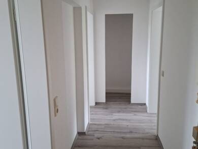 Wohnung zur Miete 316 € 2 Zimmer 52,7 m² 2. Geschoss frei ab sofort Hermsdorf Hermsdorf 01776