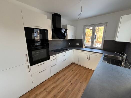 Terrassenwohnung zur Miete 1.890 € 5 Zimmer 119 m² Geschoss EG/2 frei ab 01.03.2026 Bubenreuth 91088