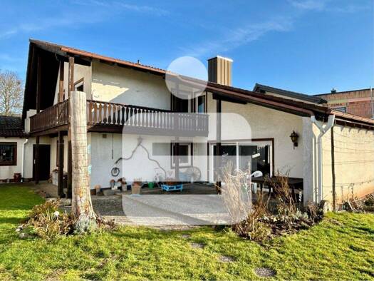 Einfamilienhaus zum Kauf 395.000 € 7 Zimmer 143 m² 689 m² Grundstück Höchstadt 91315