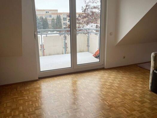 Wohnung zur Miete 400 € 2 Zimmer 60,8 m² 1. Geschoss frei ab sofort Alt Salbke 117 Salbke Magdeburg 39122