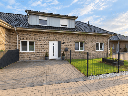 Haus zum Kauf 362.000 € 4 Zimmer 101 m² 300 m² Grundstück Lohne Lohne 49393
