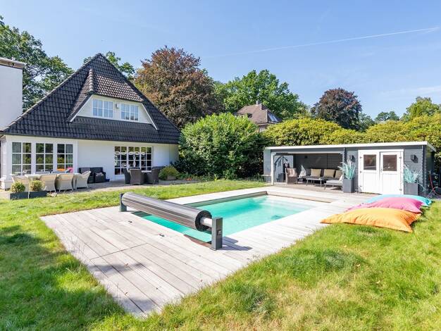 Haus zum Kauf 1.690.000 € 5 Zimmer 200 m² 1.200 m² Grundstück Wohldorf-Ohlstedt Wandsbek 22397