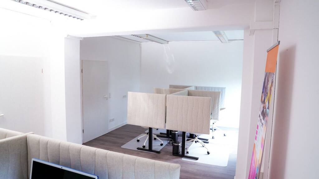 Bürofläche zur Miete provisionsfrei 500 € 4 m² Bürofläche Oelser Straße Eller Düsseldorf 40231