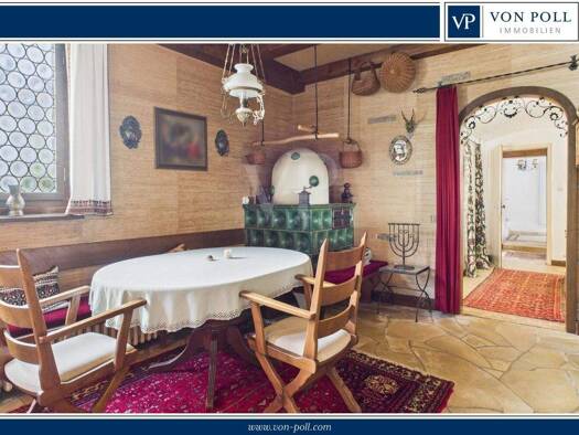 Einfamilienhaus zum Kauf 8 Zimmer 255 m² 677 m² Grundstück Schwebheim 97525