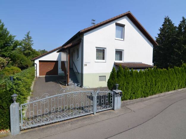 Einfamilienhaus zum Kauf 286.000 € 8,5 Zimmer 152 m² 768 m² Grundstück frei ab sofort Ertingen Ertingen 88521