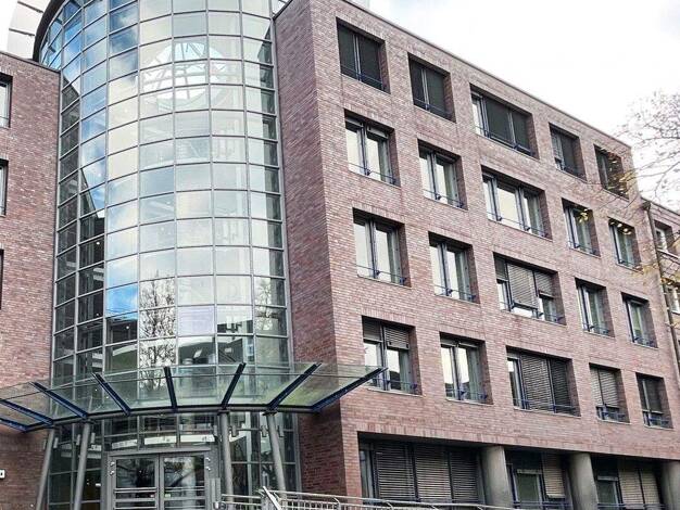 Bürofläche zur Miete 17 € 143 m² Bürofläche Winterhude Hamburg 22301