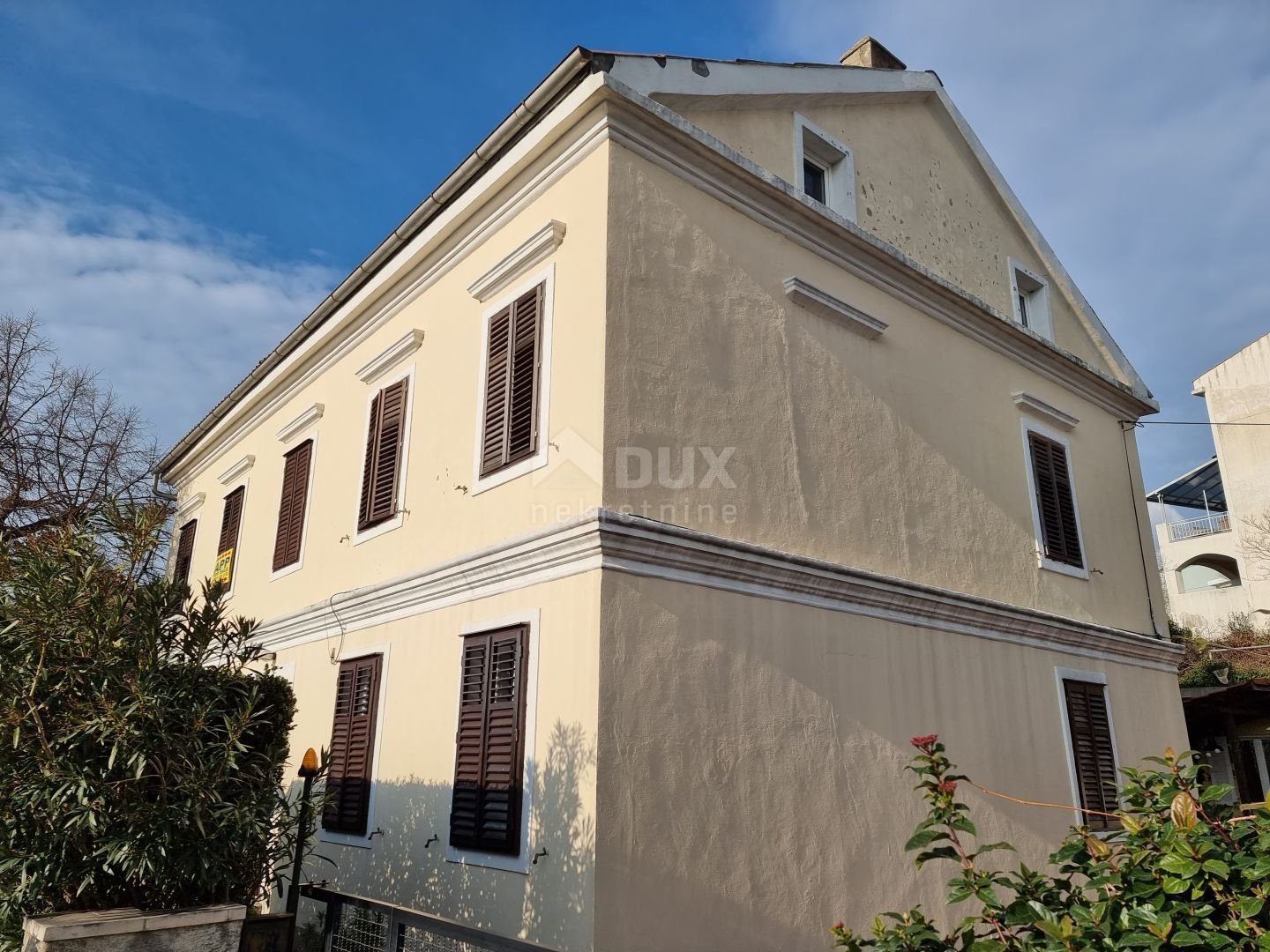 Wohnung zum Kauf 199.000 € 5 Zimmer 147 m²<br/>Wohnfläche 1.<br/>Geschoss Novi Vinodolski center 51250