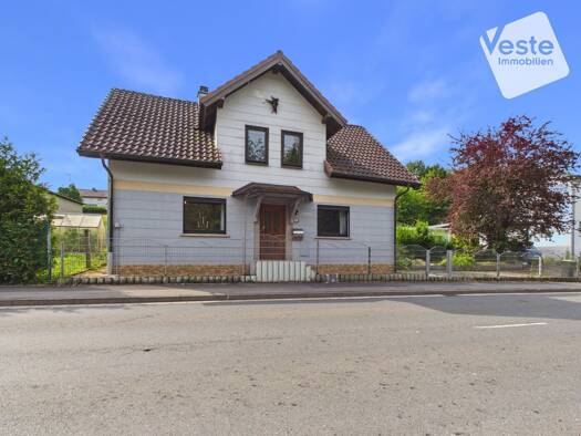 Einfamilienhaus zum Kauf 148.000 € 4,5 Zimmer 104 m² 773 m² Grundstück Lützelbuch Coburg 96450