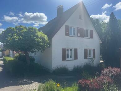 Haus zur Miete 990 € 6 Zimmer 117 m² frei ab sofort Ellwangen 73479