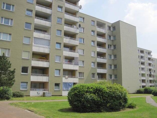 Wohnung zur Miete 987 € 3 Zimmer 76 m² frei ab 22.11.2026 Riesengebirgsstr. 2 Tannenbusch Bonn 53119