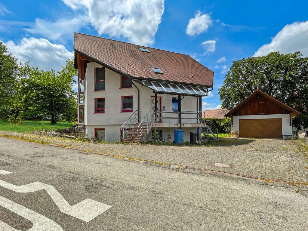 Einfamilienhaus zum Kauf 515.000 € 8 Zimmer 331,3 m²<br/>Wohnfläche 1.183 m²<br/>Grundstück Göggingen Krauchenwies 72505