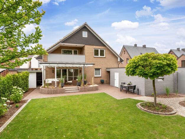 Einfamilienhaus zum Kauf 649.000 € 7 Zimmer 216 m² 803 m² Grundstück Herzebrock Herzebrock-Clarholz 33442