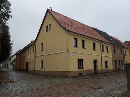 Einfamilienhaus zum Kauf provisionsfrei 35.000 € 8 Zimmer 252 m² 210 m² Grundstück Mühlberg Mühlberg/Elbe 04931