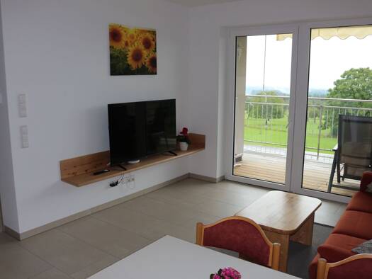 Wohnung zur Miete 820 € 3 Zimmer 60 m² Geschoss 2/3 frei ab sofort Unterhomberg 5 Unterhomberg Deggenhausertal 88693